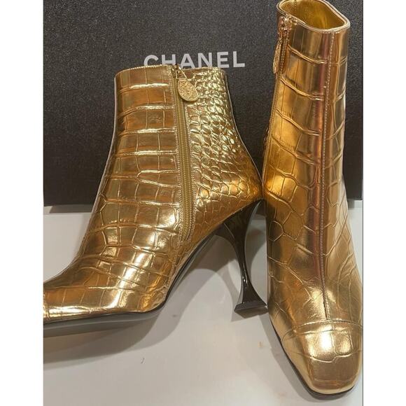 Chanel Gold Calfskin Crocodile Embossed Cap-Toe Ankle Boots sz. 36 & 37 - Picture 1 of 7